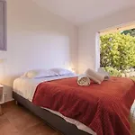 וילה Capicciola By Interhome סנט-לוסידה פורטו-וקיו