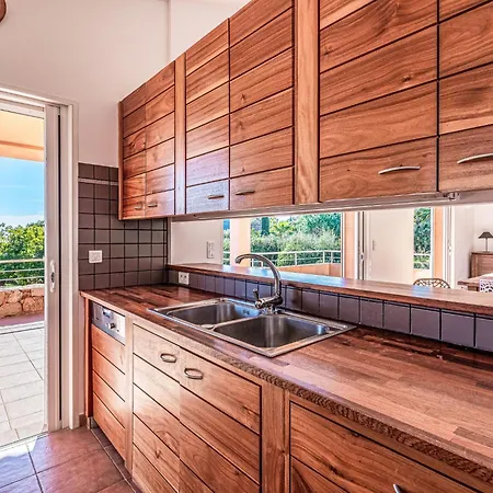 Capicciola By Interhome * サント・リュシー・ド・ポルト・ヴェッキオ