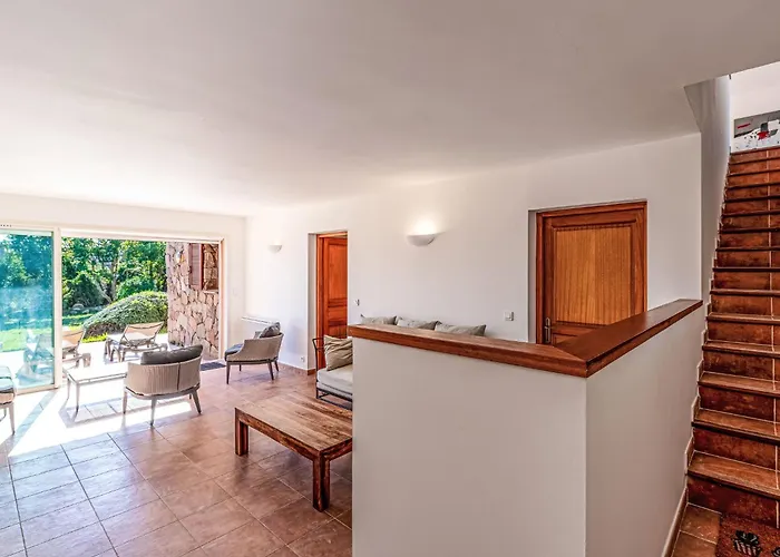 Villa Capicciola By Interhome